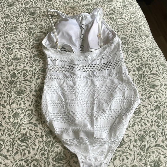 NWOT Blue Rod Beattie one piece swimsuit white size 8 - Picture 3 of 4